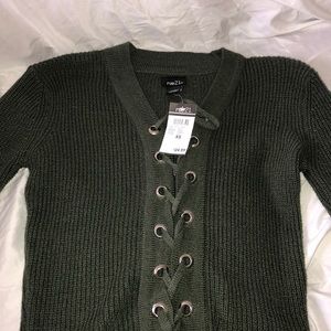 NWT ✨🤩 RUE 21 Sweater